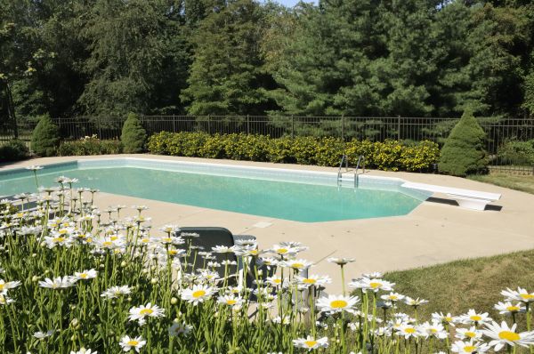 Cost of Pool Deck Leveling in Puyallup